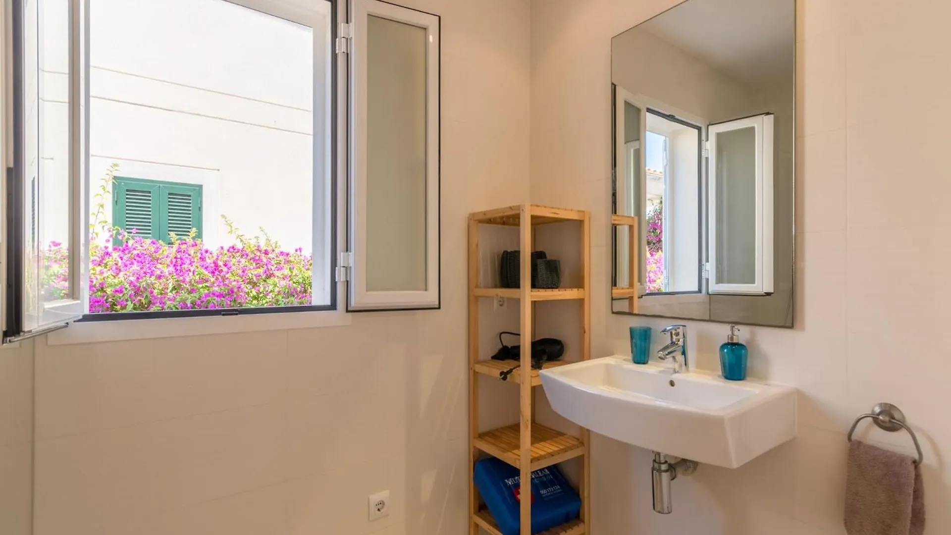 Modern Villa In Barcares With Pool Alcúdia