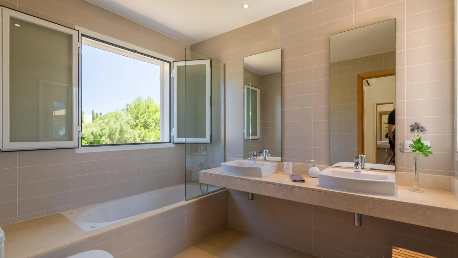 Modern Villa In Barcares With Pool Alcúdia