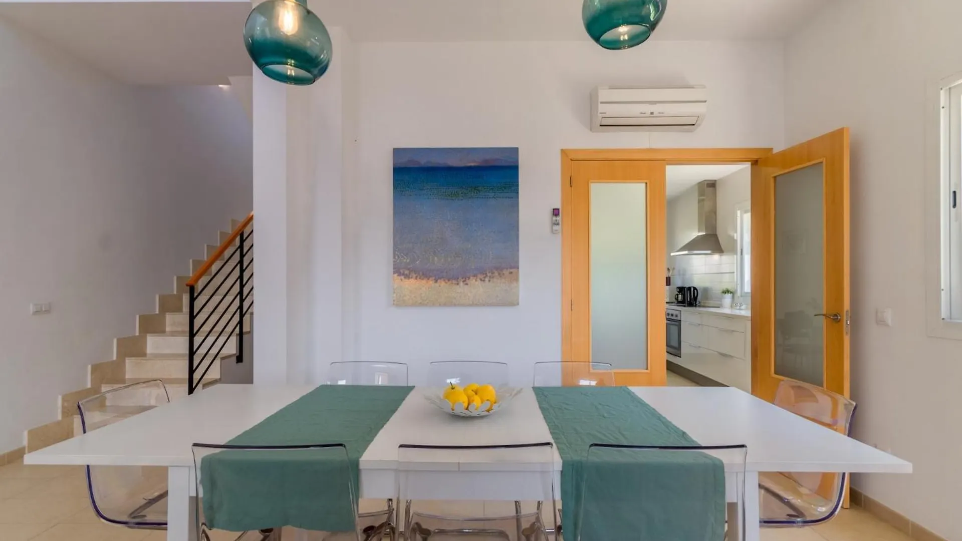 Modern Villa In Barcares With Pool Alcúdia