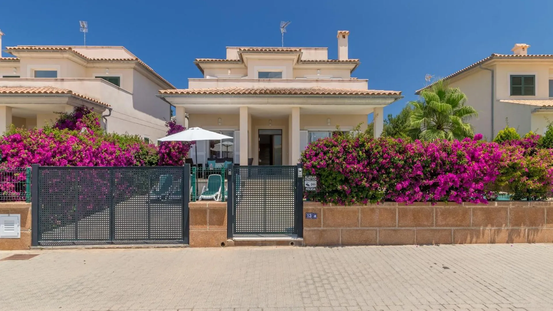 Modern Villa In Barcares With Pool Alcúdia